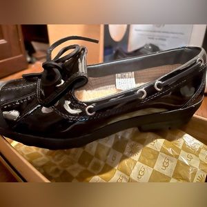 UGG fleece lined duck flats